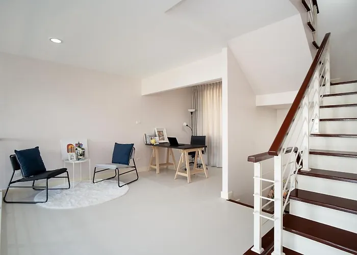 Villa ลาดกระบังบิซโฮม Latkrabangbishome Bangkok