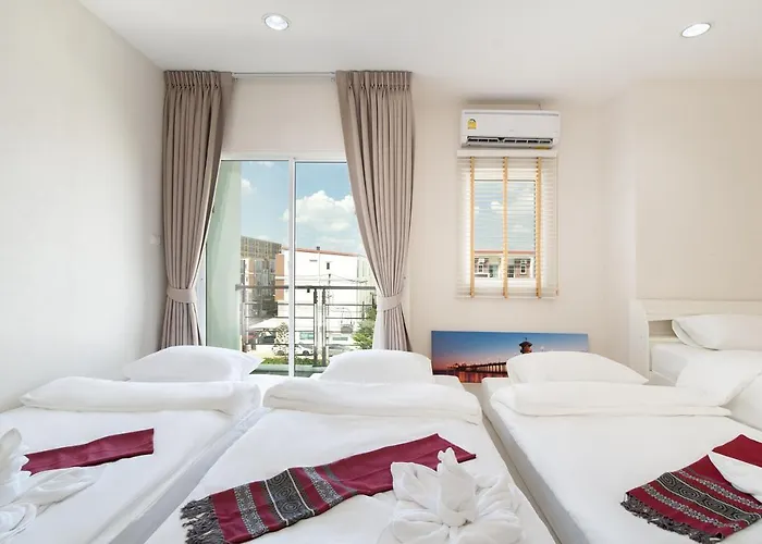 ลาดกระบังบิซโฮม Latkrabangbishome Villa Bangkok